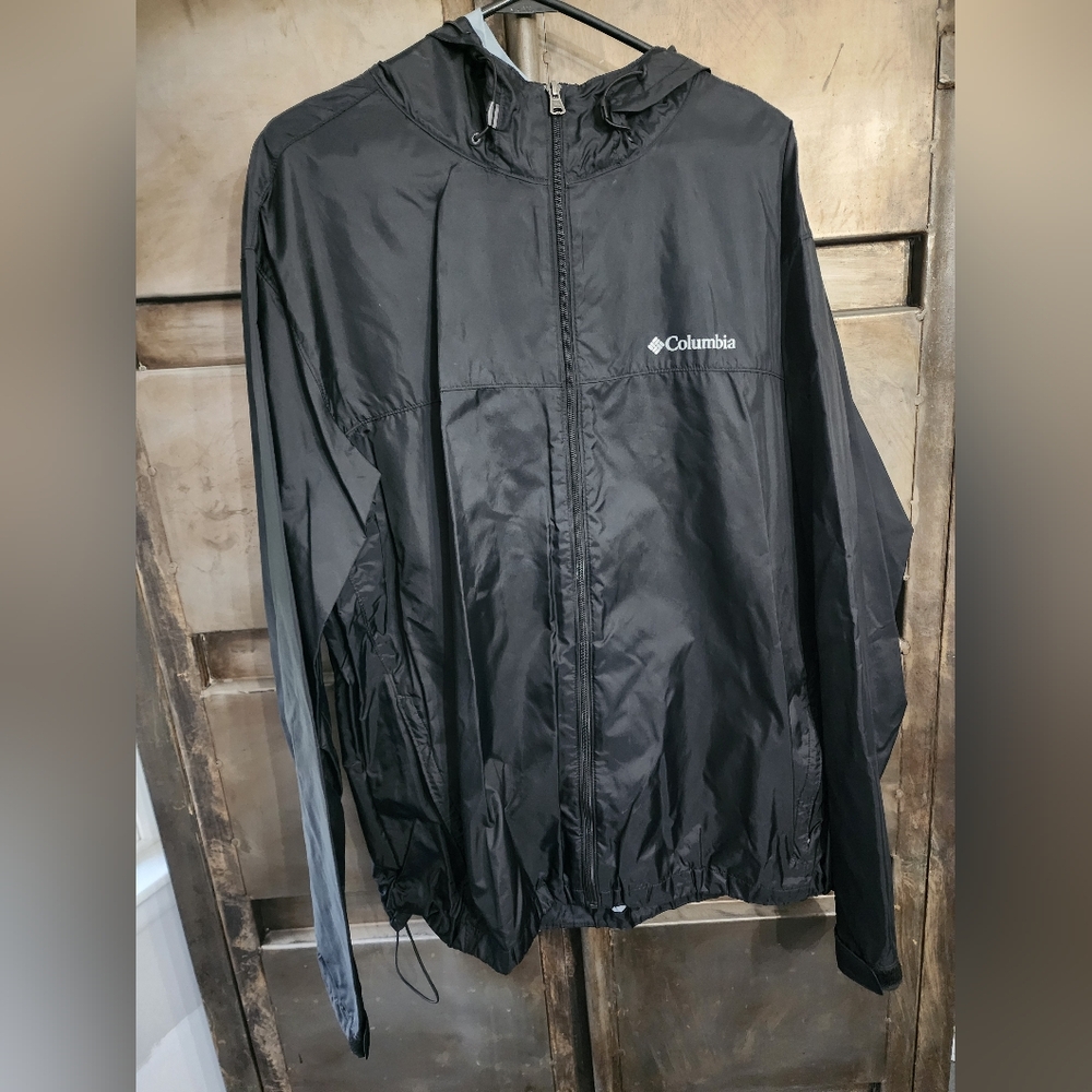 Columbia Glennaker Lake hooded rain jacket
